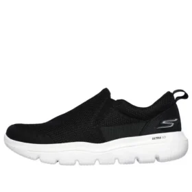 Go Walk Evolution Ultra Loafers Schwarz/Weiss