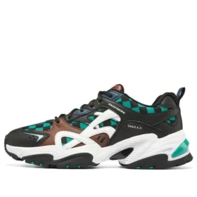 Sportschuhe «Demon Slayer»